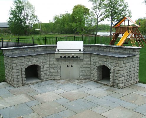 Grills & Fire Features